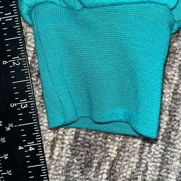 Circo Girls Pajama Set Size 4T Blue Green Quilted Embroidered Cute Long Sleeves - Picture 12 of 14